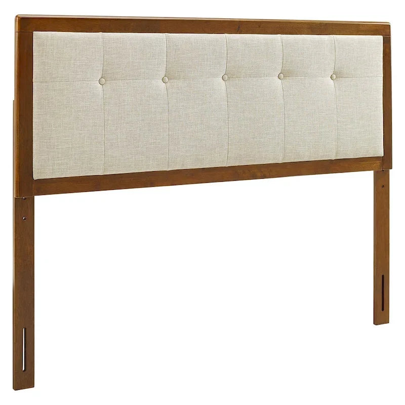 Testiera a pannelli trapuntata in tessuto beige tradizionale, con cornice in legno di noce, misura Queen size